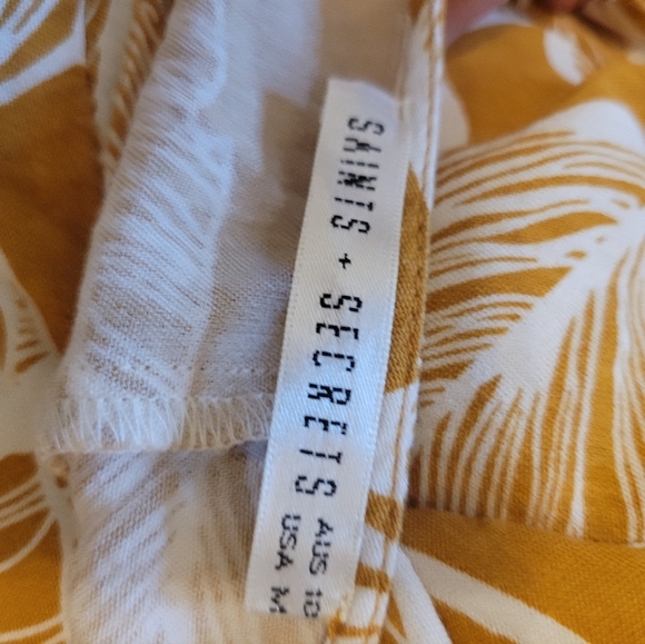 Sleeveless Mini Wrap Dress in Mustard by Saints & Secrets Sz.M - Picture 8 of 8